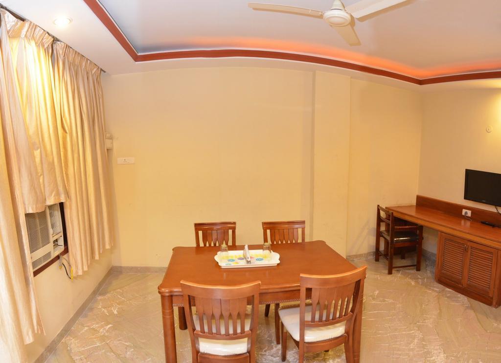 Hotel Raya'S Annexe-1 Kumbakonam Exteriör bild